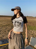 Women T-Shirt Y2k Crop Tops Tees Cat Print Slim Graphic Summer Korean Fashion Harajuku Streetwear Short Sleeve Aesthetic Clothes